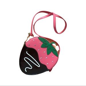 Kate Spade La Creme Strawberry 🍓 Crossbody Bag